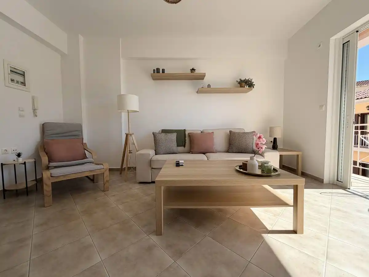 2nd Floor Living 4